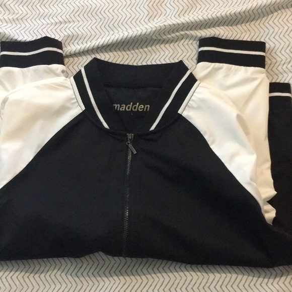 Cute Black and White Madden Jacket - Picture 1 of 5